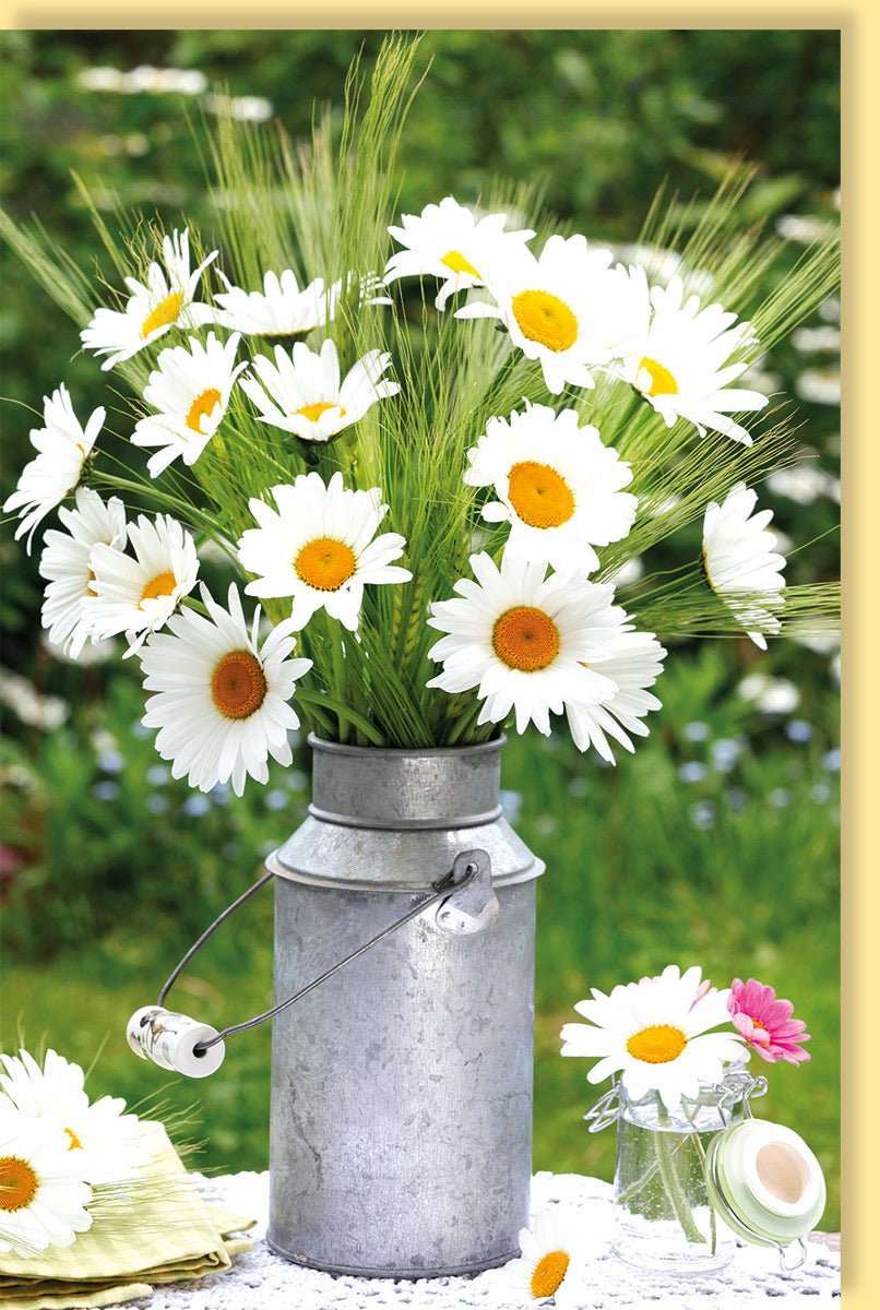 Frühlings - & Sommergrüße Doppelkarte - Blumenstrauß mit Margeriten in Zinkkanne Design, Blankokarte für Geburtstag, Glückwunsch & Dankeschön, Ideal für Garten - & Naturliebhaber, Farben Weiß & Grün