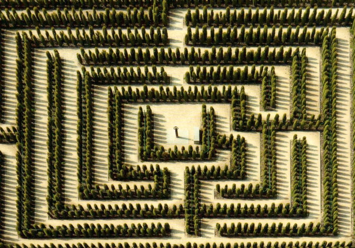 Geburtstag & Freizeit - Labyrinth Garten Postkarte: Luftaufnahme Irrgarten, Grüne Hecken - Puzzle, Natur Rätsel - Suchspiel