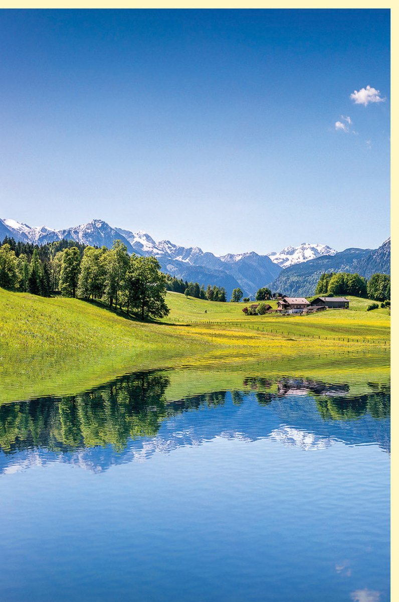 Geburtstags - Doppelkarte für Naturfreunde: Idyllische Landschaft mit See, Wiese & Gebirge - Fotogrußkarte Blanko, Schneebedeckte Berge, Wasserreflexion - Entspannung & Erholung für Wanderer, Blau Grün Weiß