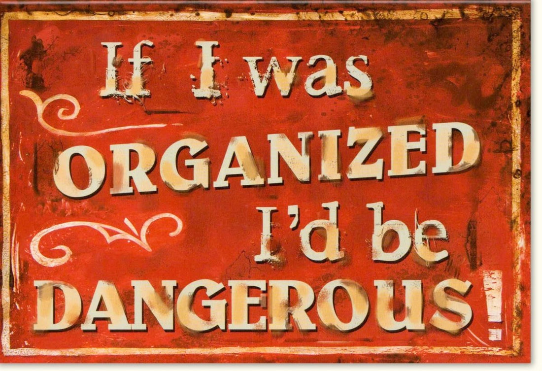 Geburtstags - Doppelkarte mit Spruch | Humorvolle & Witzige Grußkarte für Chaotische Freunde | Lustiges Geschenk zur Aufmunterung & Motivation | Retro Dekoration mit Schriftzug & Textbotschaft