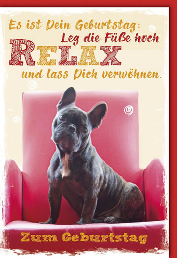 Geburtstagskarte Doppelkarte – Lustige Bulldogge im roten Sessel, Relax & Verwöhnen Motiv, Humorvolle Gratulation für Tierliebhaber