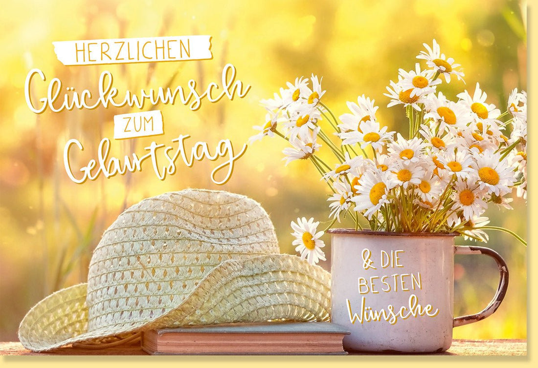 Geburtstagskarte für Frauen und Senioren - Sommerliche Blumen Grußkarte mit Tasse, Tisch & Sonnenhut Motiv, Kamille Design - Gelbe Natur Liebe Freundschaft Glückwunsch Doppelkarte Geschenk