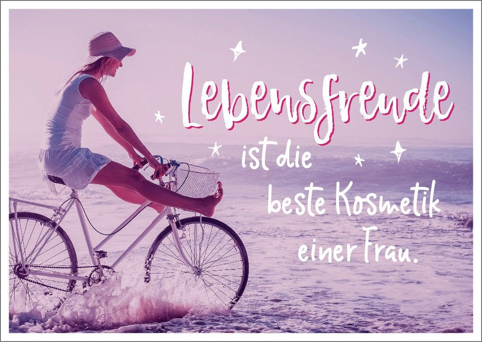 Geburtstagskarte für Frauen: Vintage Postkarte mit inspirierendem Spruch, Meer & Fahrrad Motiv – Energie und Gelassenheit am Strand