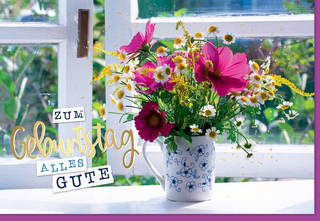 Geburtstagskarte mit Blumenmotiv bunte Blumen in einer Tasse auf Fensterbank Schriftzug Zum Geburtstag Alles Gute fröhliches Design für besondere Anlässe Blankokarten Blumen Natur mit Umschlag