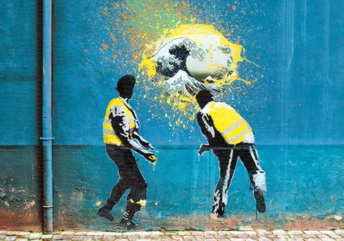 Geburtstagskarte Street Art - Banksy Graffiti Kunst, Urban Wand Deko, Blau Gelb Schwarz Weiß Fußball Explosion, Kreative Anonyme Figuren Paris, Blanko Moderne Kunst Postkarte, Sammlerstück & Geschenk, Unkonventionelle Wandkunst - Unique Contemporary Art