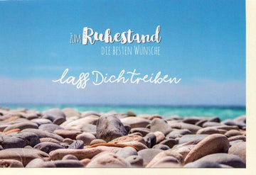 Ruhestandskarte zum Abschied – Wünsche für Entspannung & Neuanfang am Meer mit Kieselstein - Motiv, Ideal für Pensionierung & Erholung