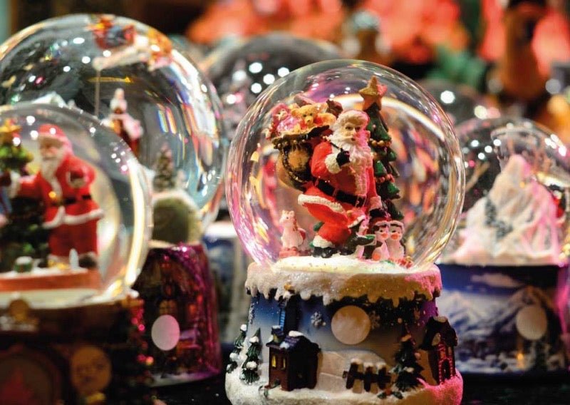 Weihnachtspostkarte Weihnachtskugel: Schneekugel