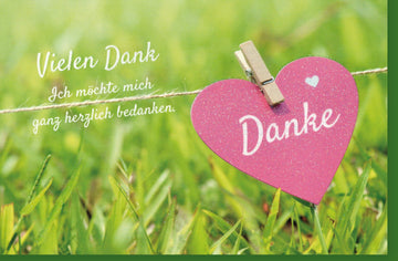 Danksagung Doppelkarte mit Herz & Glitzer – Grüne Wiese Design, Klammer & Handschrift-Text für besondere Wertschätzung