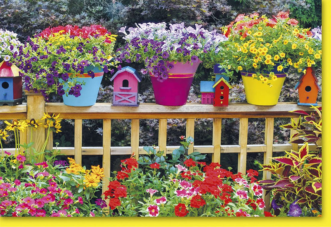 Geburtstagskarte Glückwunschkarte Geburtstag Doppelkarte mit bunten Blumen und Vogelhäusern auf einem Holzzaun farbenfrohe Gartenlandschaft mit umschlag