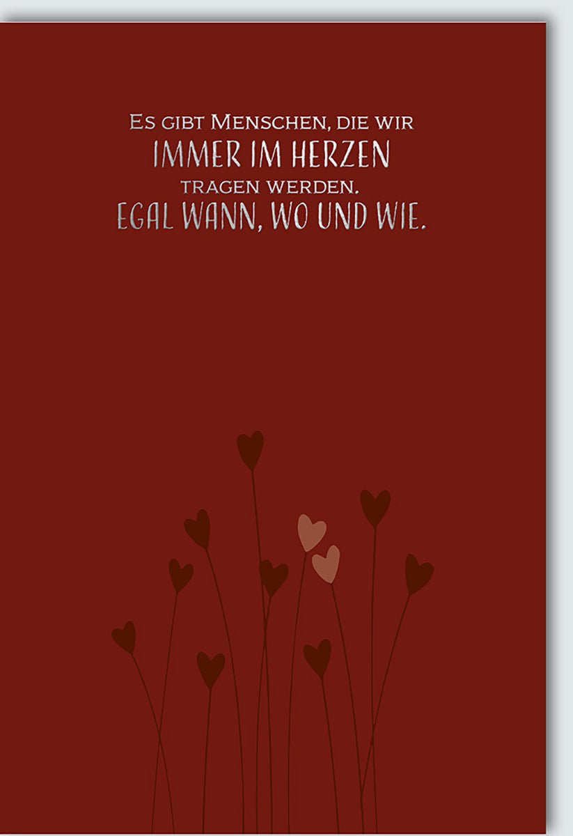 Kondolenzkarte Beileidskarte Es gibt Menschen die wir immer im Herzen tragen werden egal wann wo und wie rote Karte mit Herzmotiven und Blumen mit Umschlag