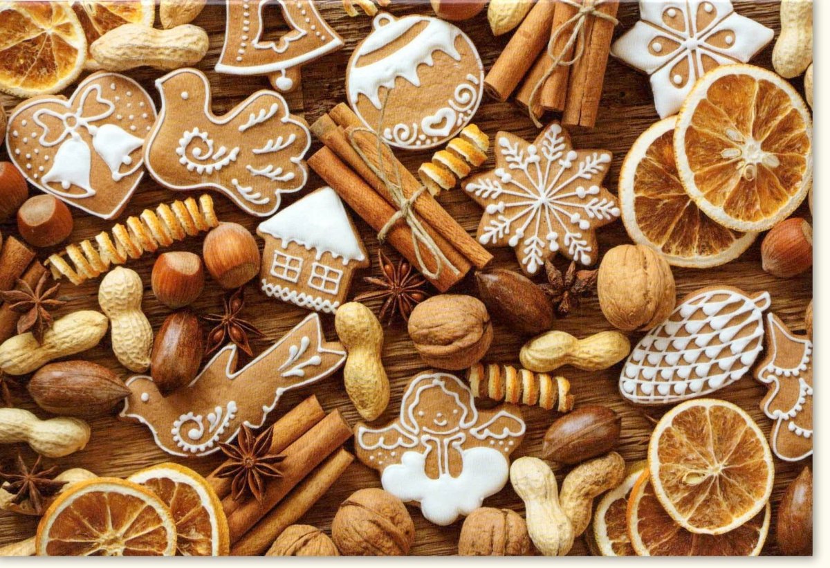 Weihnachtskarte Traditionell - "Merry Christmas" mit Winterlichem Motiv, Gebäck & Nüssen, Orangenscheiben, Zimtsternen, Lebkuchen, Walnüssen, Mandeln, Zimtstangen & Trockenfrüchten - Besinnliche Feiertagsdekoration